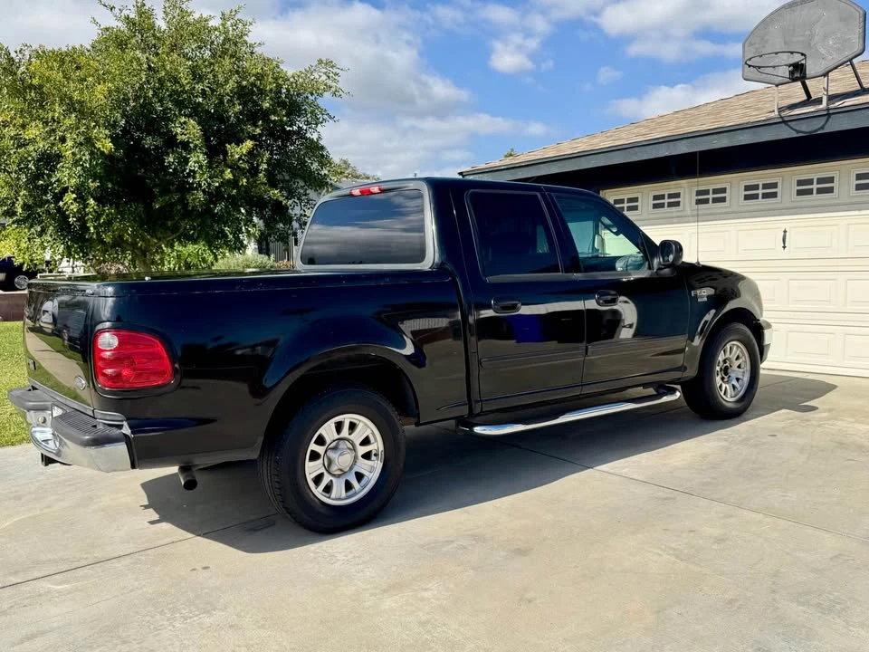 2002 Ford F-150 10th Gen - Image 4 of 15