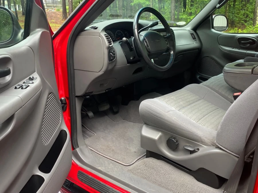 2002 Ford F-150 10th Gen - Image 10 of 12
