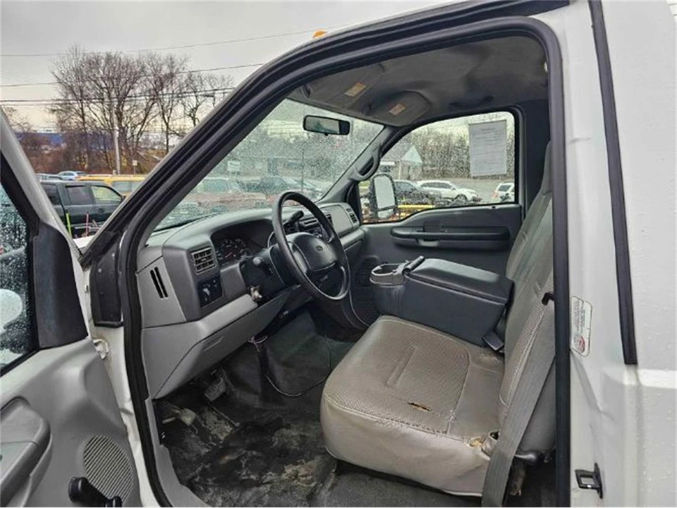 2002 Ford Super Duty 1st Gen - Image 11 of 13