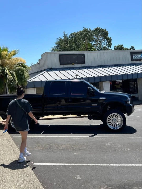 2002 Ford Super Duty 1st Gen - Image 5 of 13