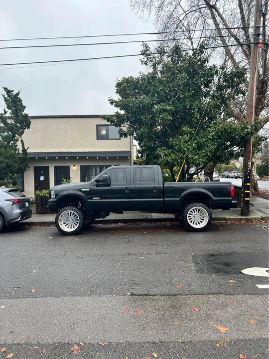 2002 Ford Super Duty 1st Gen - Image 6 of 13