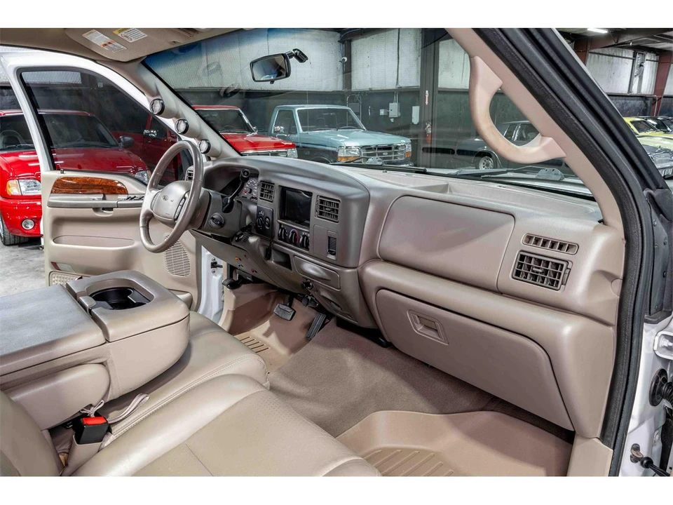 2002 Ford Super Duty 1st Gen - Image 17 of 25