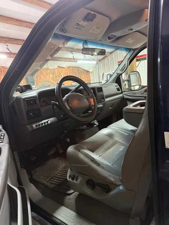 2002 Ford F-Series - Image 9 of 10