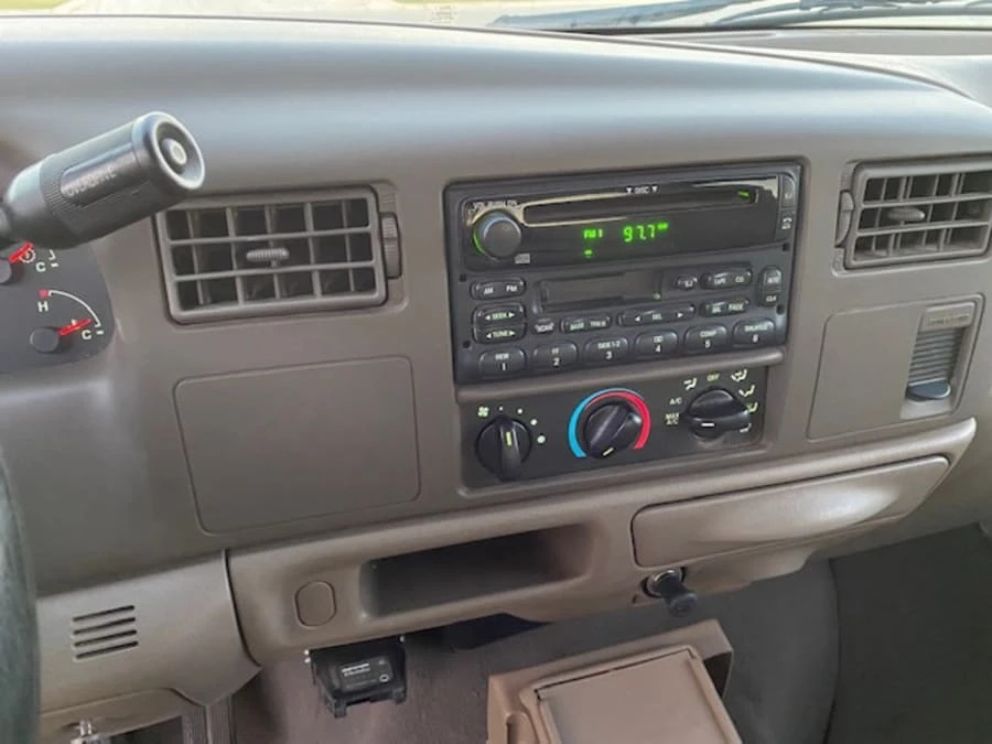 2002 Ford Super Duty 1st Gen - Image 19 of 20