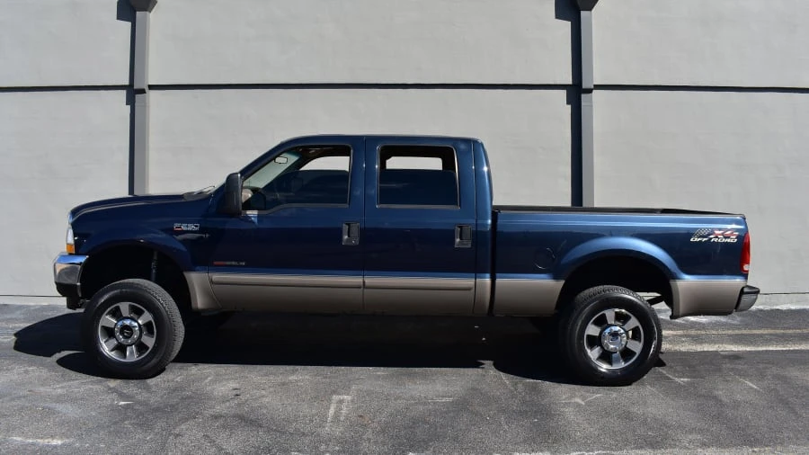 2002 Ford Super Duty 1st Gen - Image 2 of 17