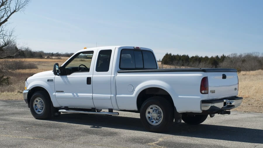 2002 Ford Super Duty 1st Gen - Image 3 of 12