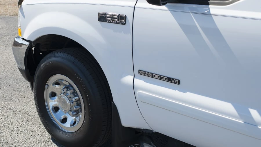 2002 Ford Super Duty 1st Gen - Image 8 of 12
