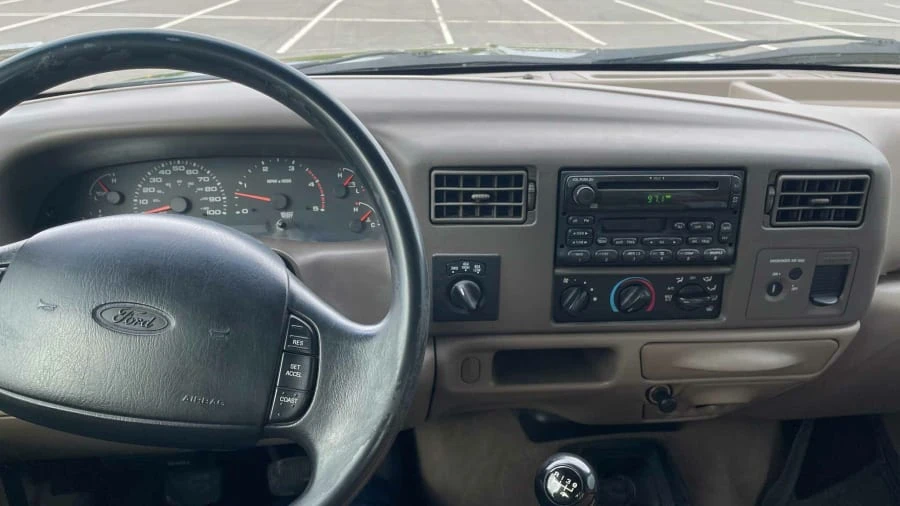 2002 Ford Super Duty 1st Gen - Image 9 of 26