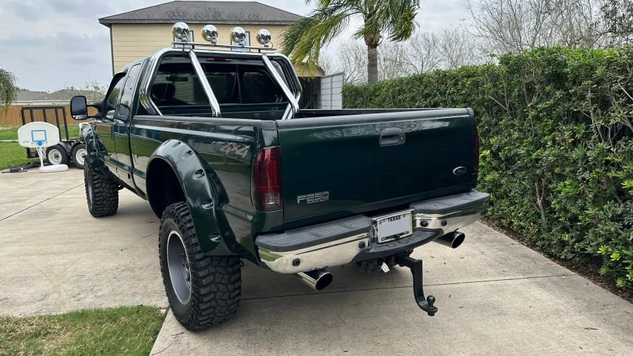 2002 Ford Super Duty 1st Gen - Image 3 of 7