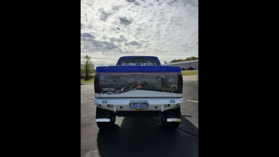 2002 Ford Super Duty 1st Gen - Image 9 of 12