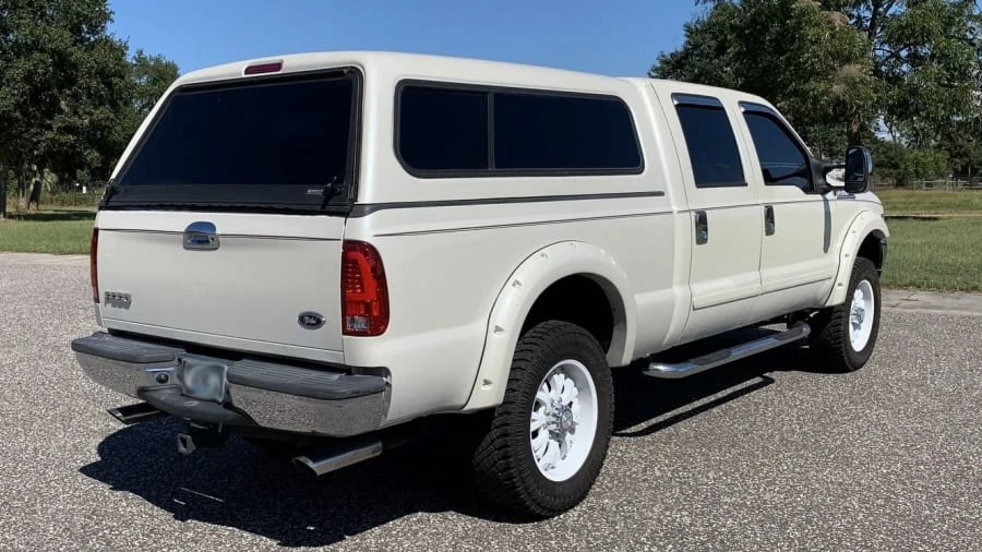 2002 Ford Super Duty 1st Gen - Image 11 of 15