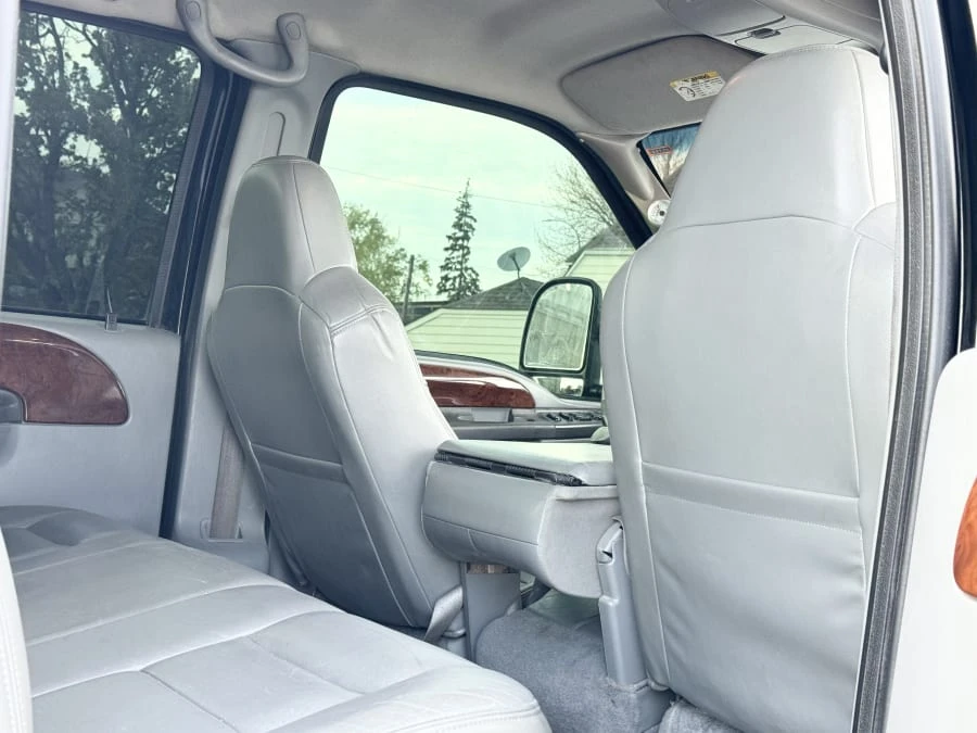 2002 Ford Super Duty 1st Gen - Image 25 of 31