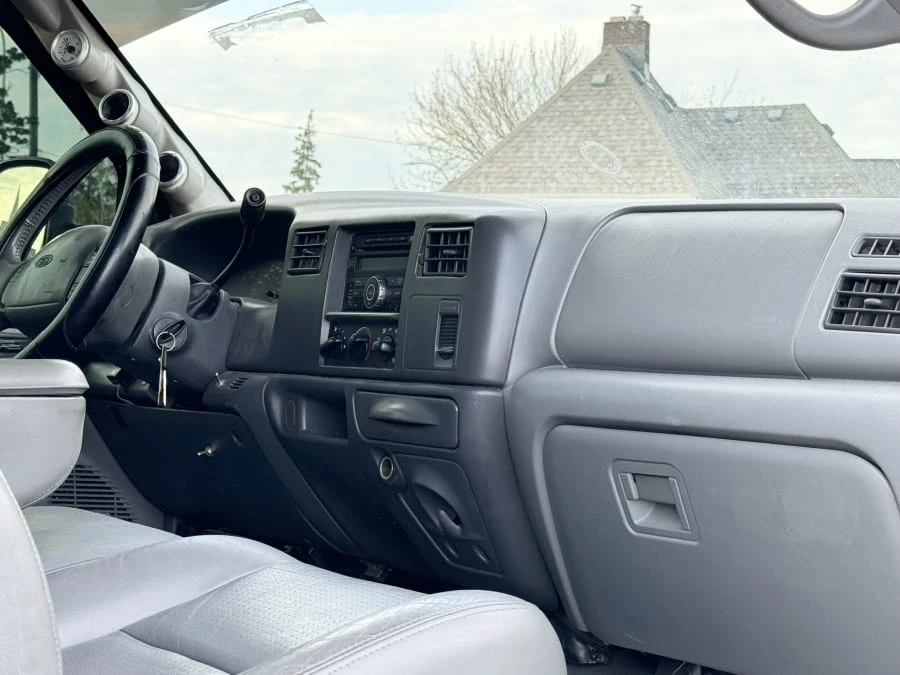 2002 Ford Super Duty 1st Gen - Image 23 of 31