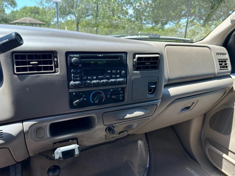 2002 Ford Super Duty 1st Gen - Image 16 of 26