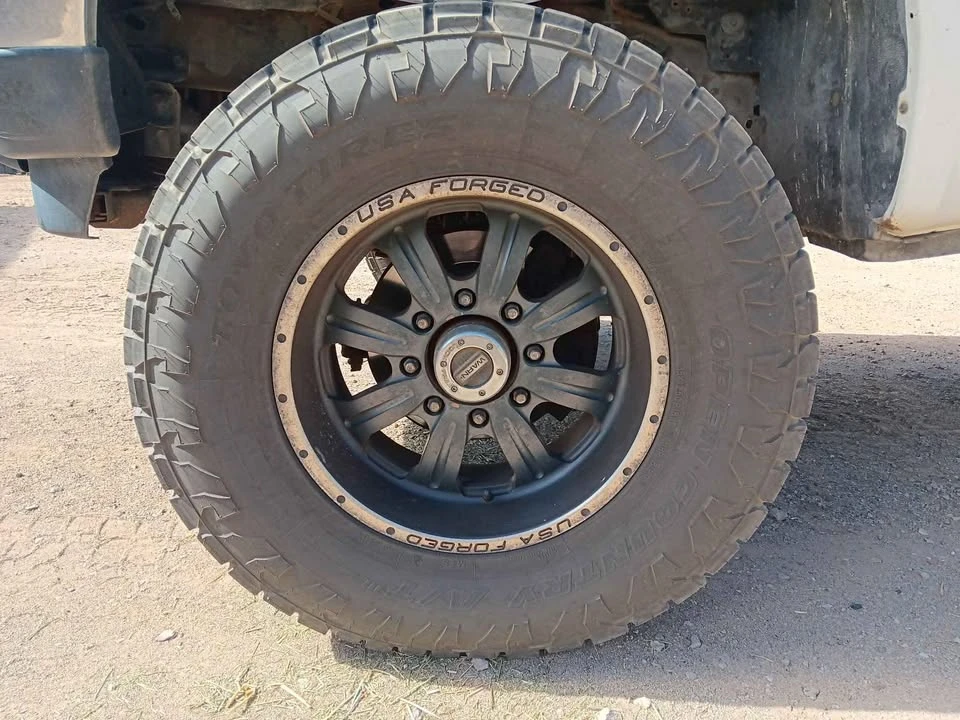 2002 Ford Super Duty 1st Gen - Image 9 of 13