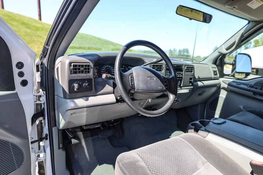 2002 Ford Super Duty 1st Gen - Image 16 of 27