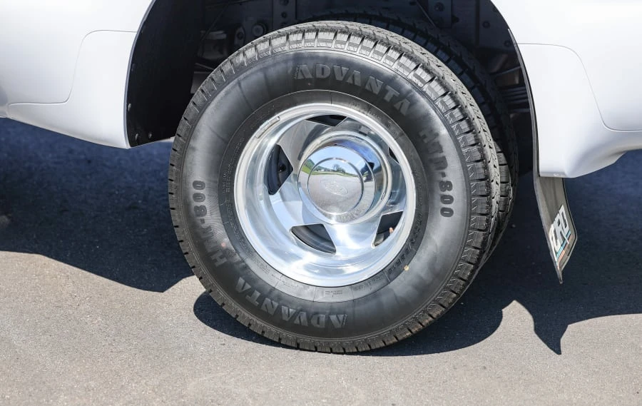 2002 Ford Super Duty 1st Gen - Image 12 of 27