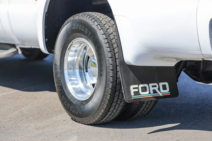 2002 Ford Super Duty 1st Gen - Image 8 of 27