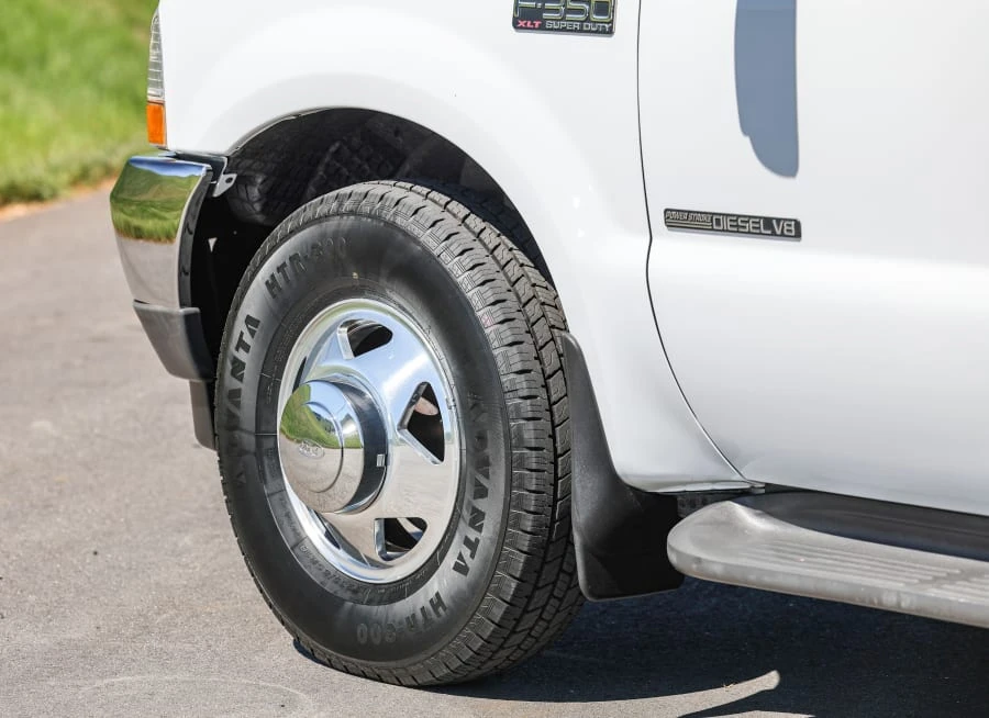 2002 Ford Super Duty 1st Gen - Image 6 of 27