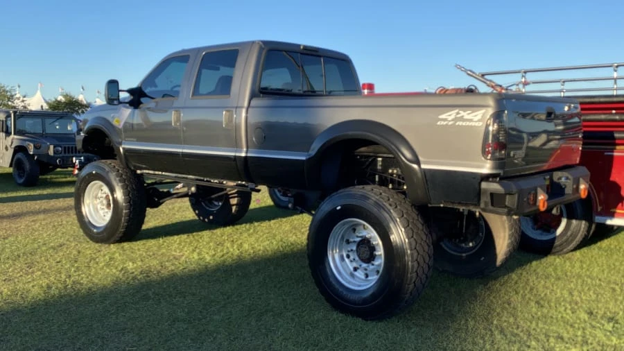 2002 Ford Super Duty 1st Gen - Image 4 of 5