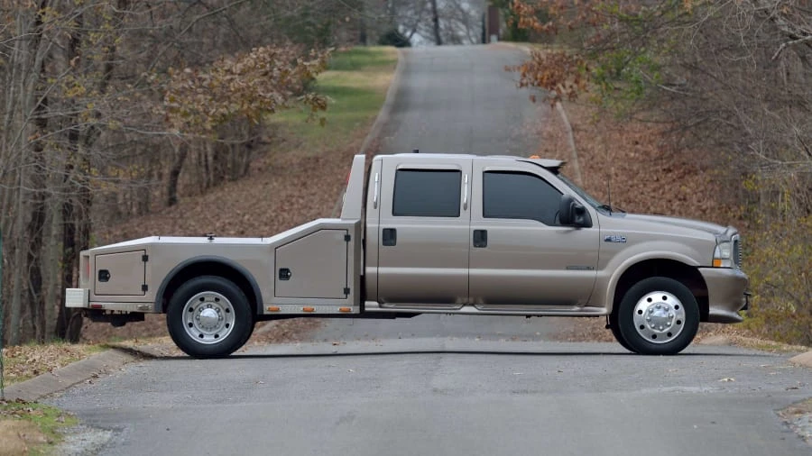 2002 Ford Super Duty 1st Gen - Image 2 of 12