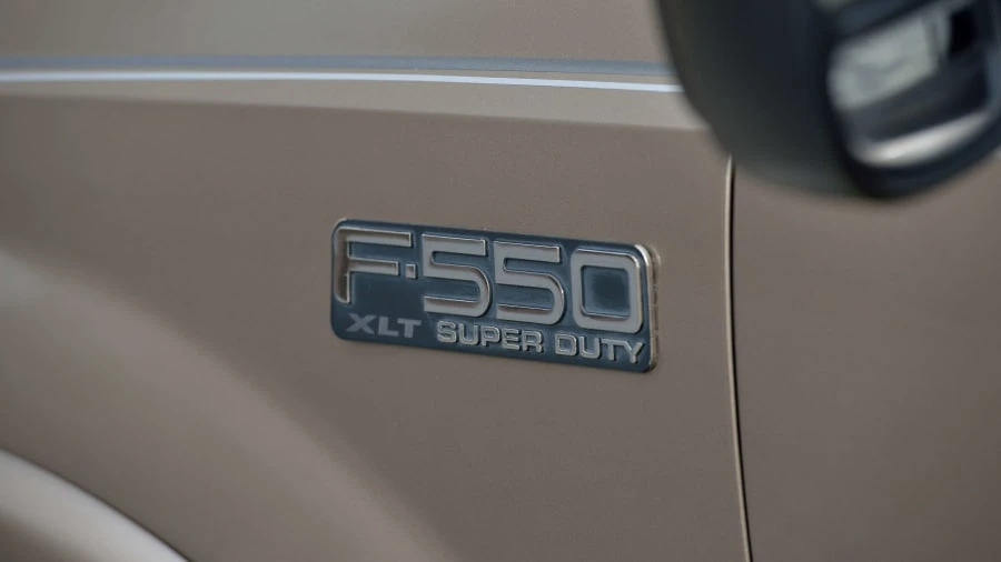 2002 Ford Super Duty 1st Gen - Image 10 of 12