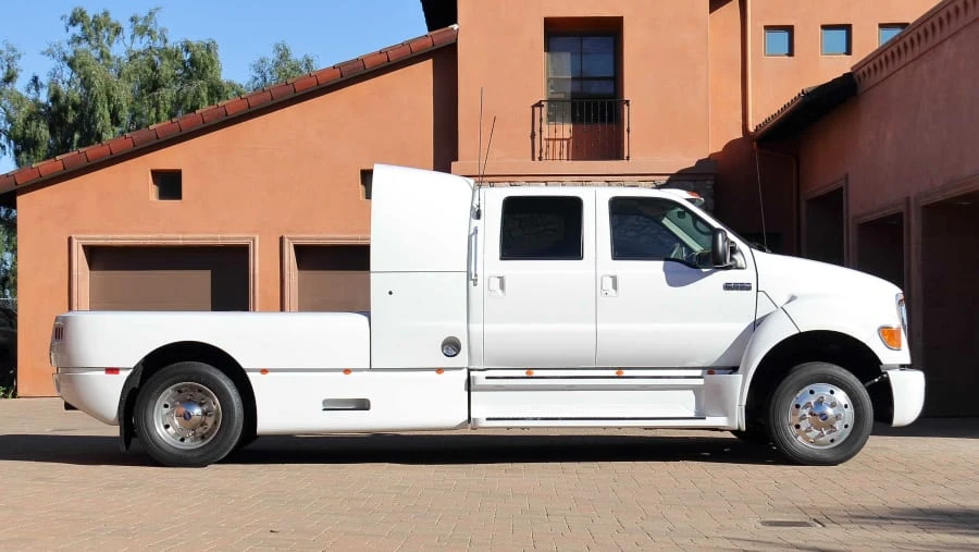 2002 Ford Super Duty 1st Gen - Image 2 of 31
