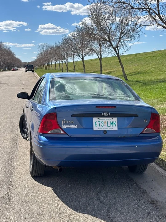 2002 Ford Focus 1st Gen - Image 5 of 12