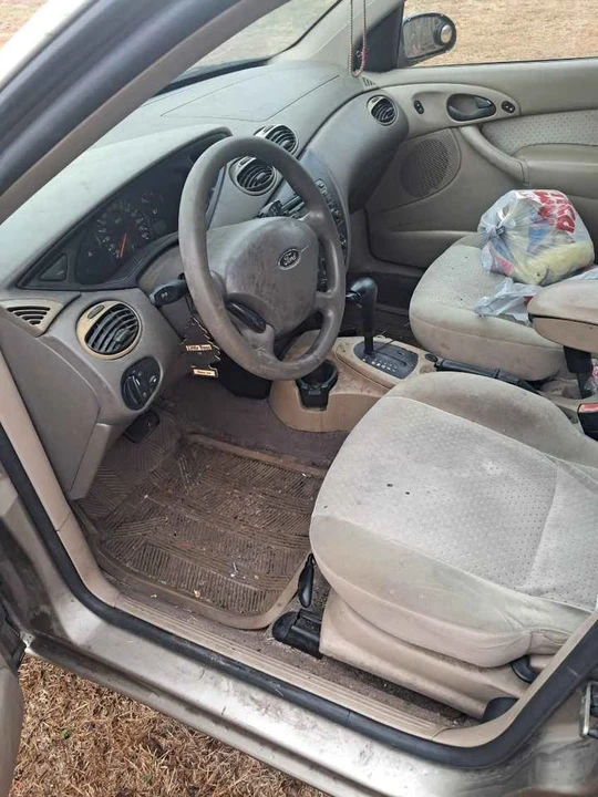 2002 Ford Focus 1st Gen - Image 3 of 10