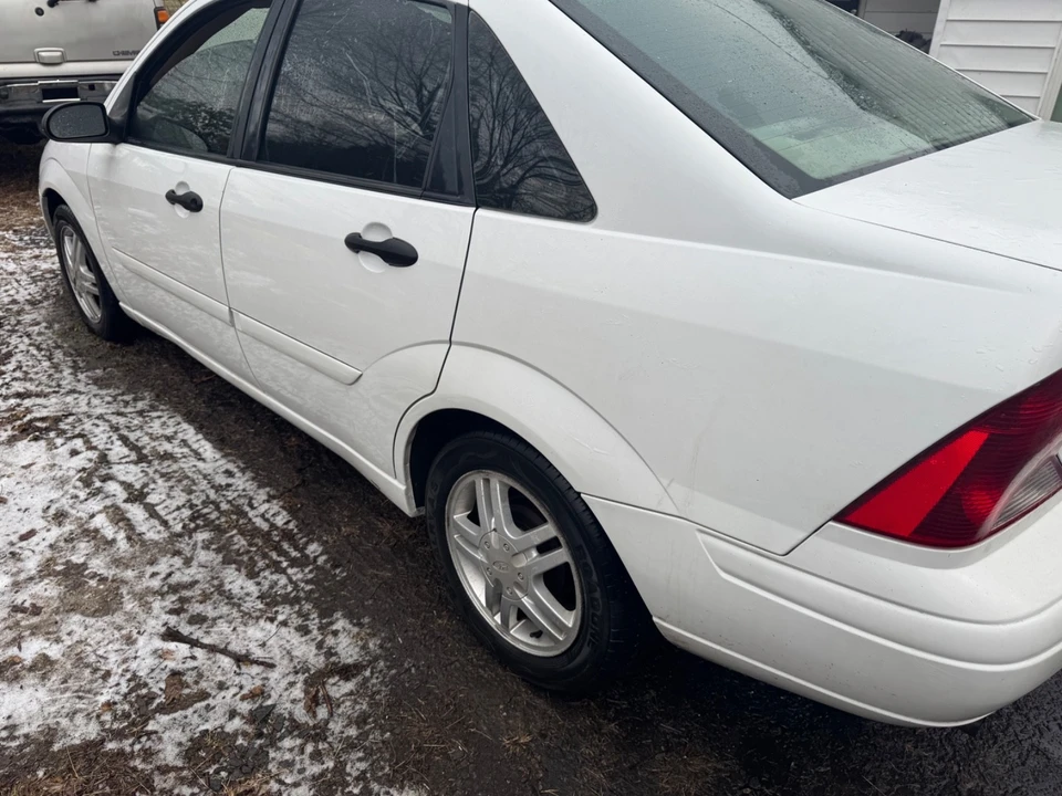 2002 Ford Focus 1st Gen - Image 21 of 21