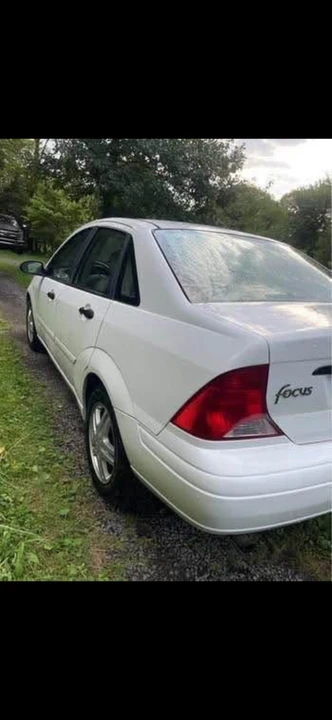 2002 Ford Focus 1st Gen - Image 13 of 21