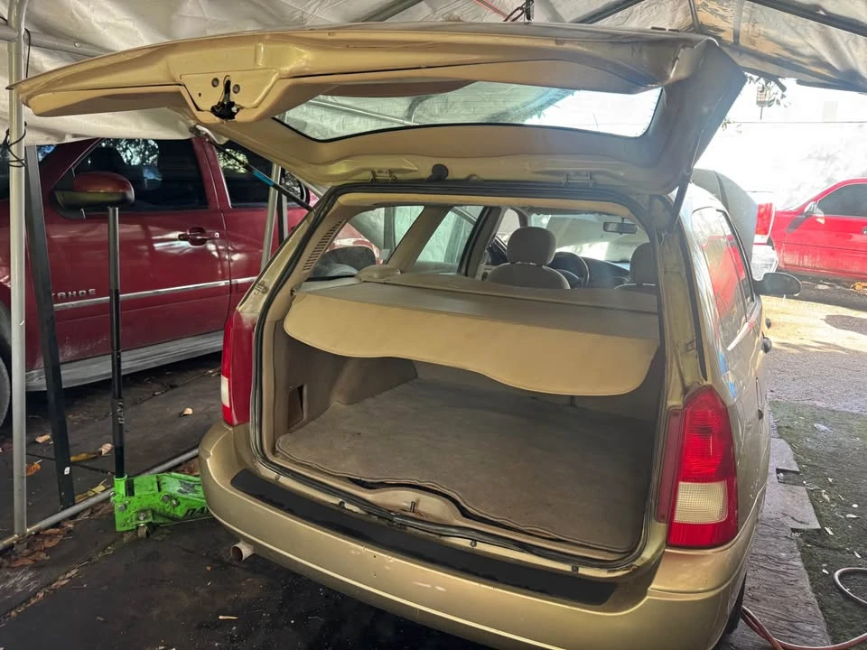 2002 Ford Focus 1st Gen - Image 8 of 8