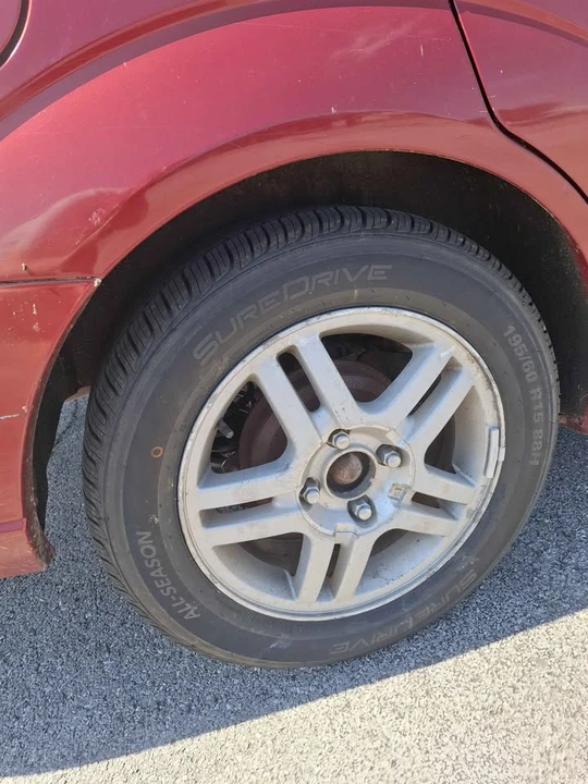 2002 Ford Focus 1st Gen - Image 6 of 10