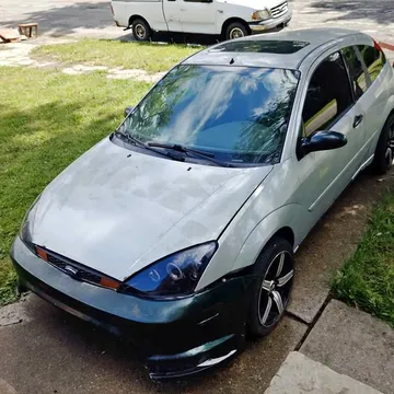 2002 Ford Focus SVT Hatchback 2D