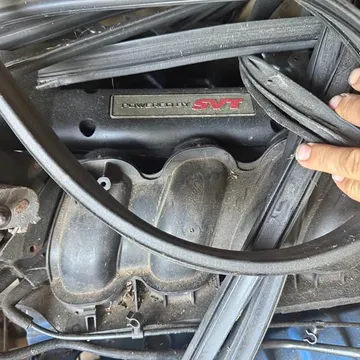 2002 Ford Focus SVT Hatchback 2D