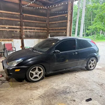 2002 Ford Focus SVT Hatchback 2D