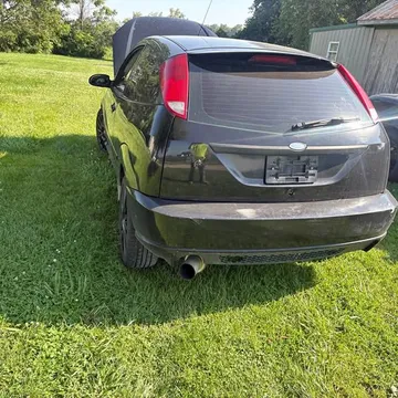 2002 Ford Focus SVT Hatchback 2D