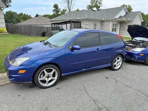 2002 Ford Focus SVT Hatchback 2D