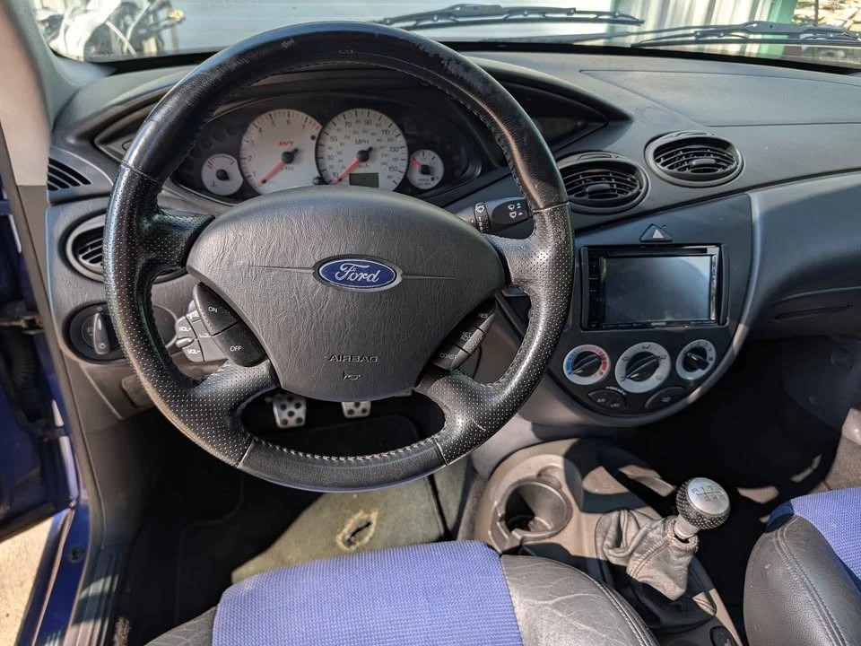 2002 Ford Focus 1st Gen - Image 15 of 19