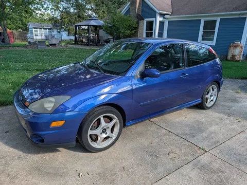 2002 Ford Focus SVT Hatchback 2D