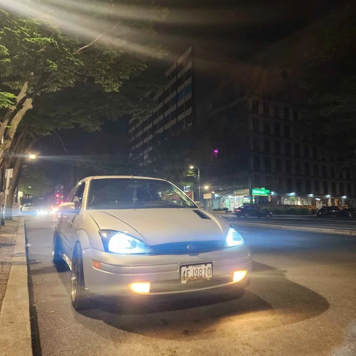 2002 Ford Focus 1st Gen - Image 11 of 12