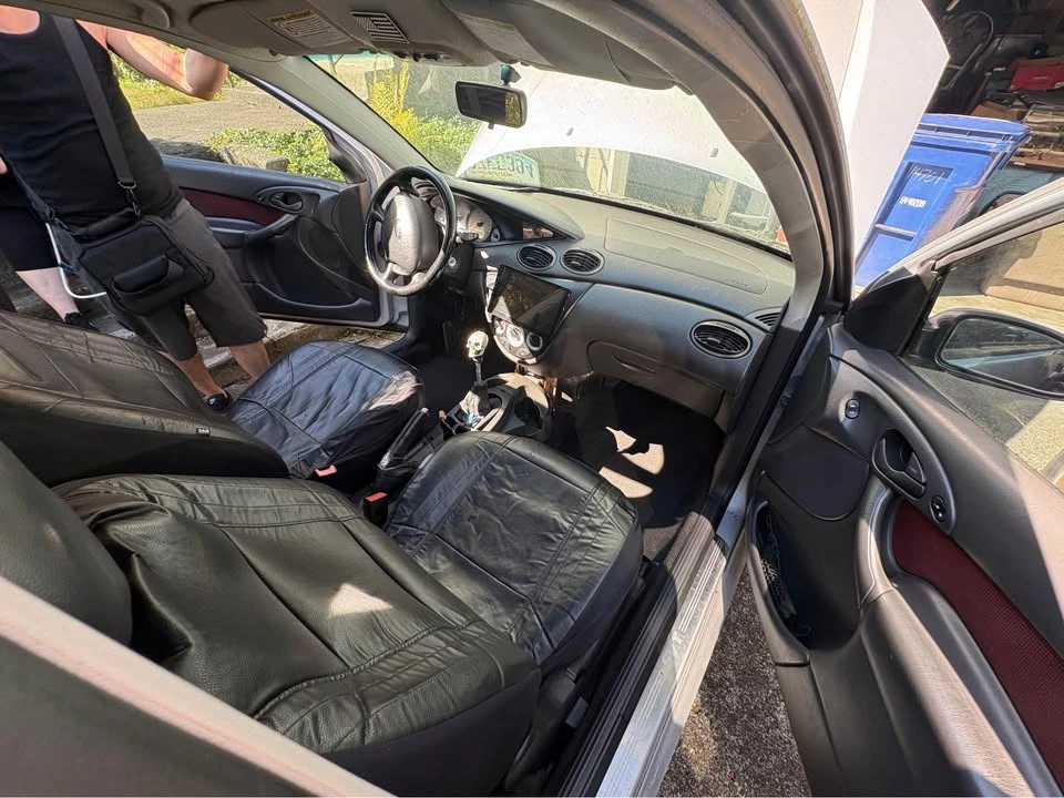 2002 Ford Focus 1st Gen - Image 6 of 9