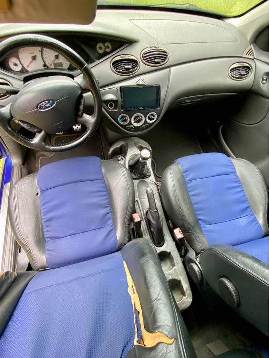2002 Ford Focus 1st Gen - Image 5 of 12