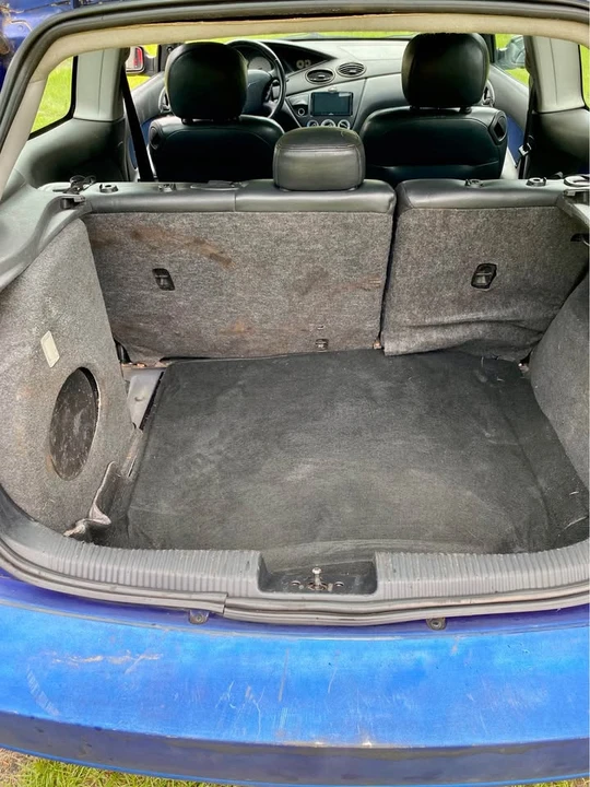 2002 Ford Focus 1st Gen - Image 8 of 12