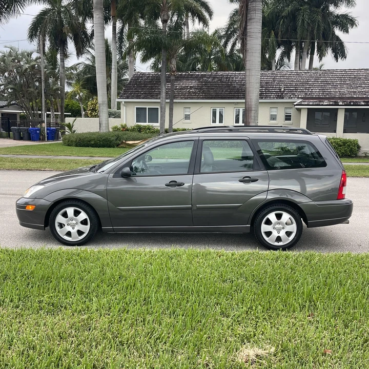2002 Ford Focus 1st Gen - Image 7 of 12