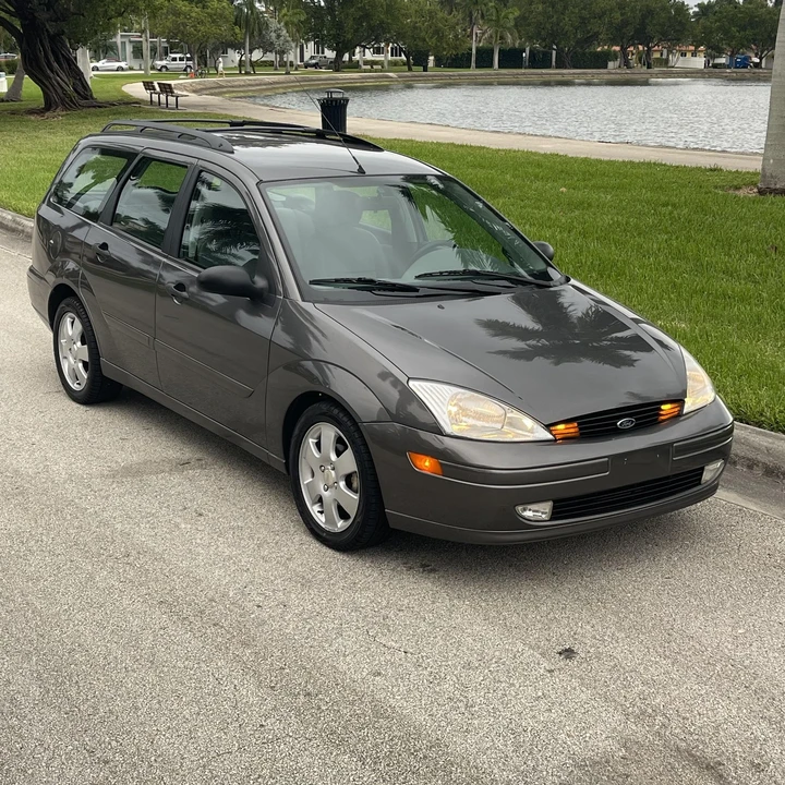 2002 Ford Focus 1st Gen - Image 2 of 12