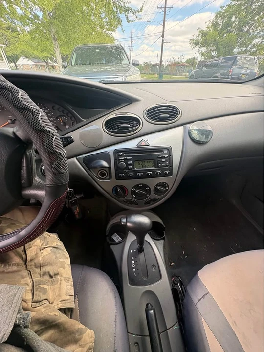 2002 Ford Focus 1st Gen - Image 7 of 10