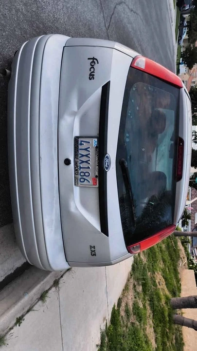 2002 Ford Focus 1st Gen - Image 4 of 4