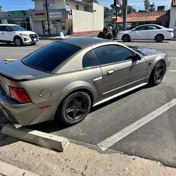 2002 Ford Mustang GT Coupe