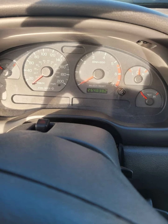 2002 Ford SN95 Mustang - Image 8 of 10